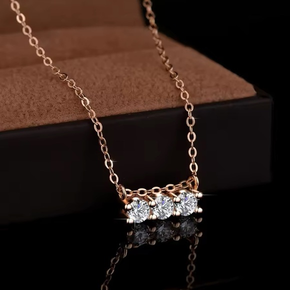 Certificated Moissanite Diamond Necklace Original 925Sterling Silver&Gold Plated - Picture 2 of 9